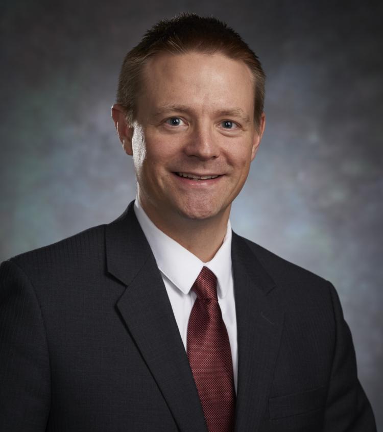 Benjamin L Mitlyng, MD Benjamin L Mitlyng, MD
